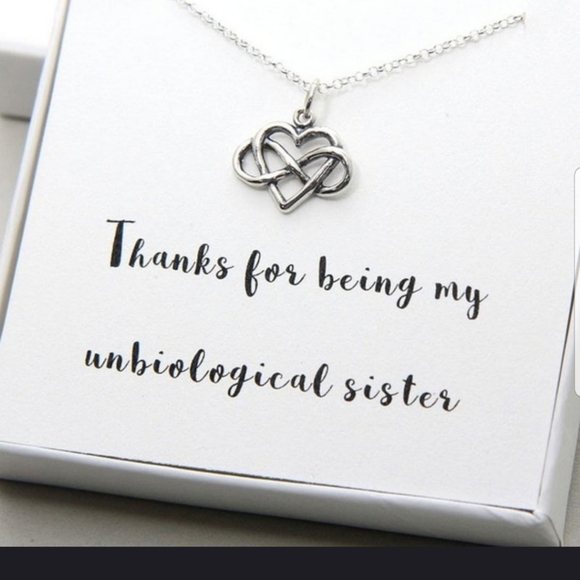 Jewelry - Pretty Heart Infinity necklace in ROSE GOLD